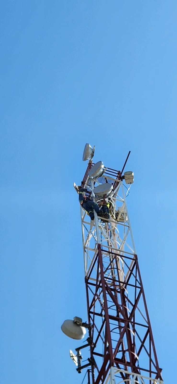 Network tower and Point-2-Point Network device installtion